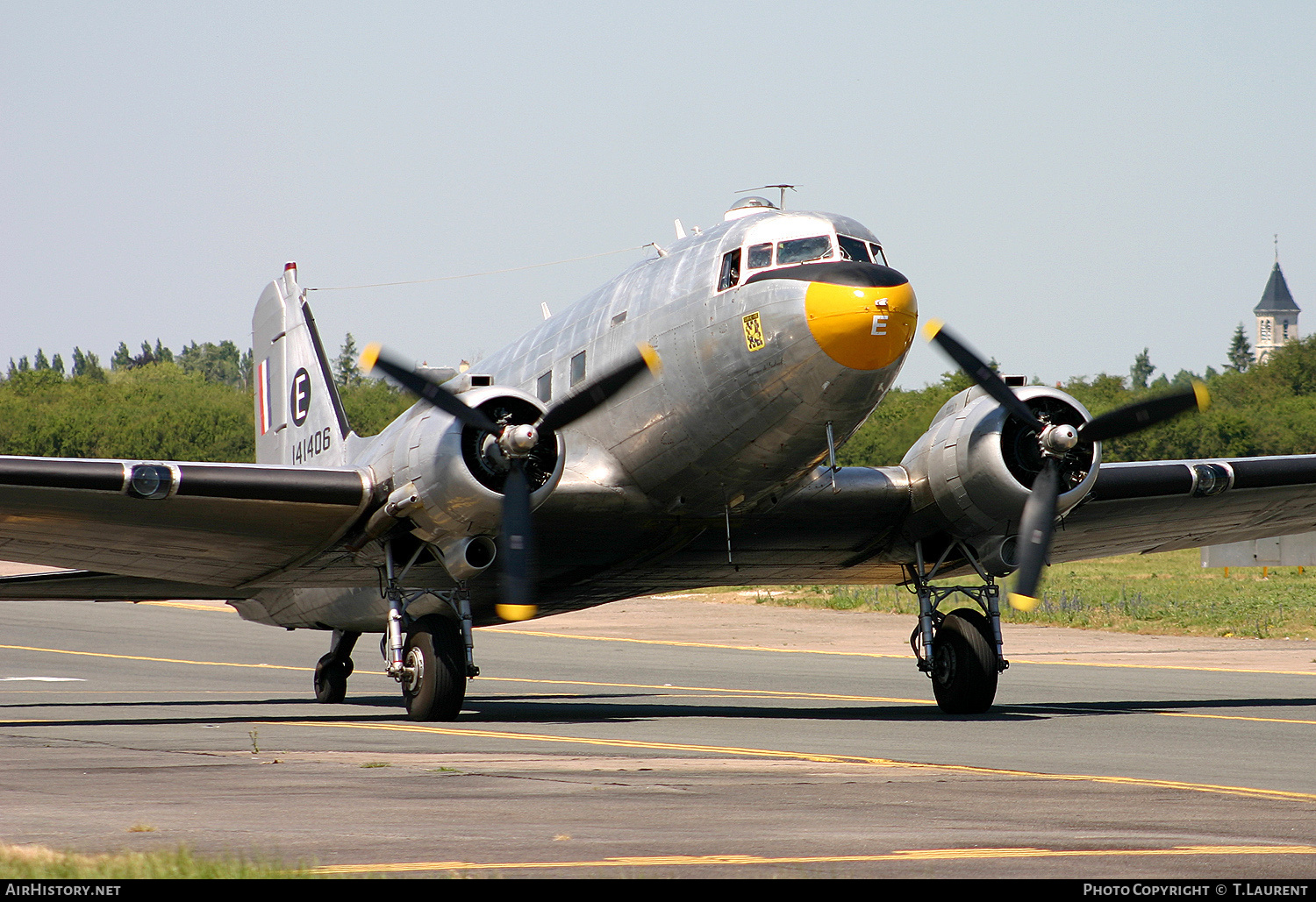 Aircraft Photo of F-AZTE / 141406 | Douglas C-47A Skytrain | France - Air Force | AirHistory.net #227622