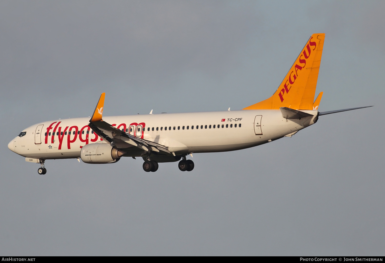 Aircraft Photo of TC-CPF | Boeing 737-82R | Pegasus Airlines | AirHistory.net #227633