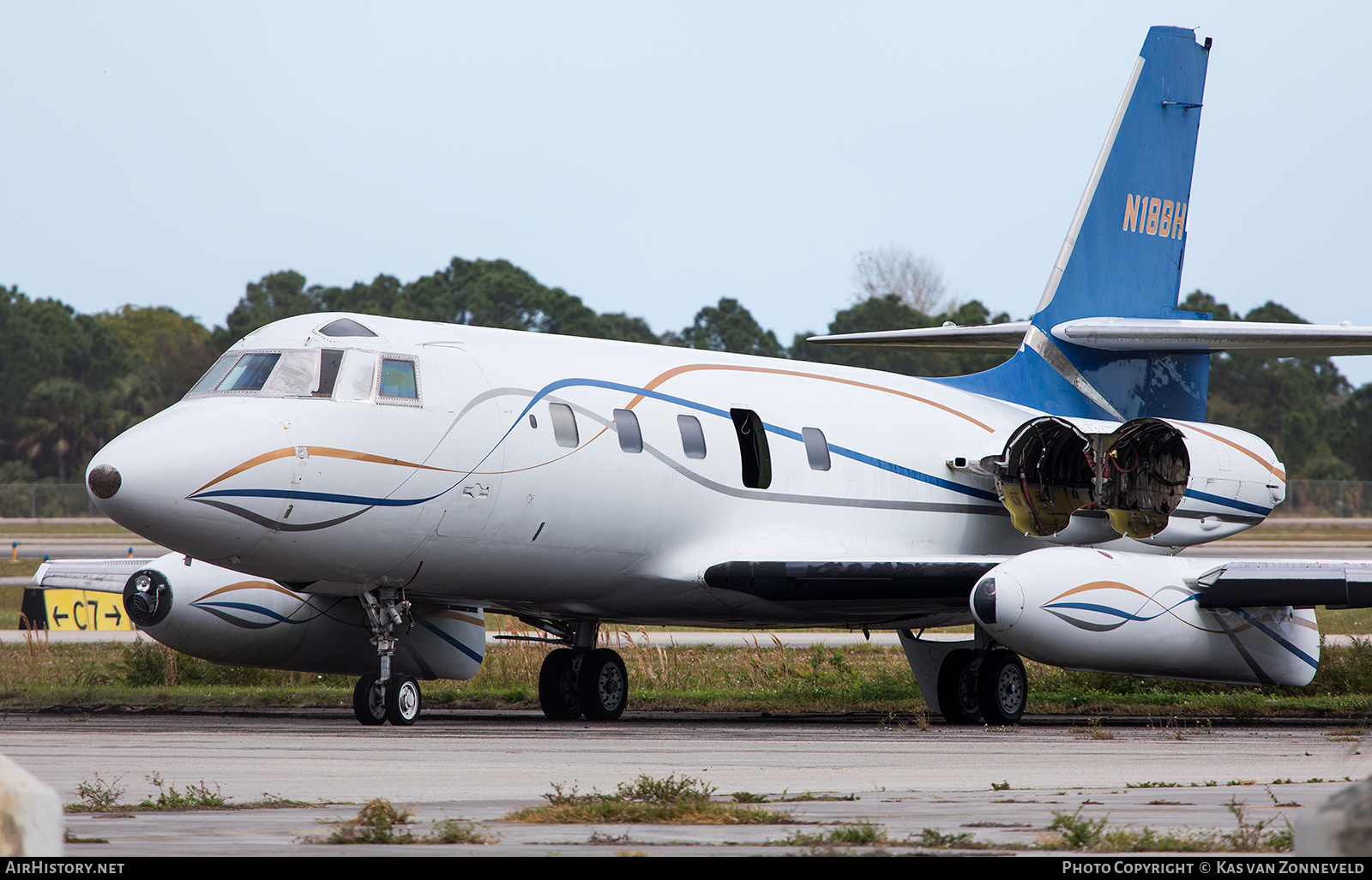 Aircraft Photo of N18BH | Lockheed L-1329 JetStar 731 | AirHistory.net #227649