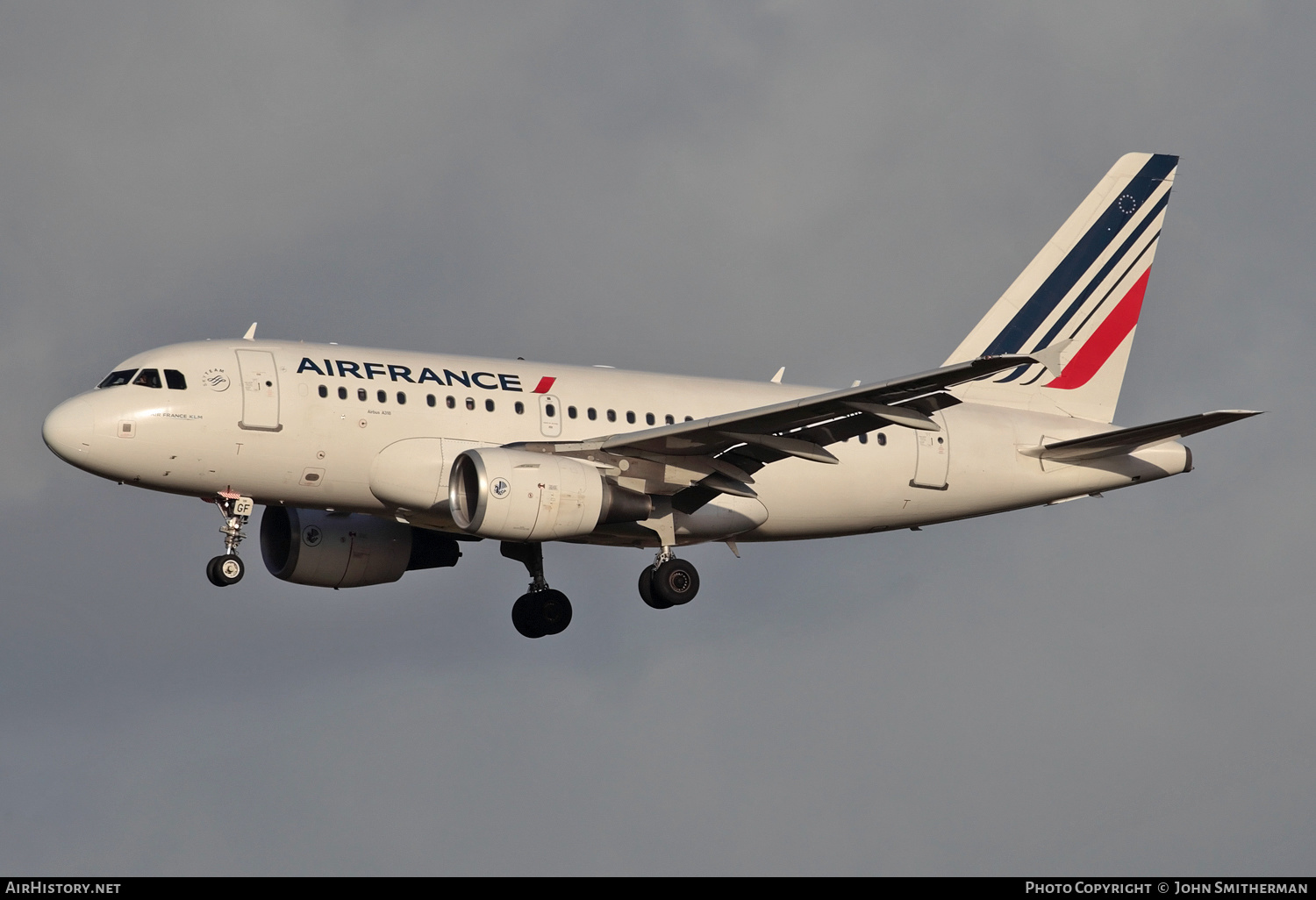 Aircraft Photo of F-GUGF | Airbus A318-111 | Air France | AirHistory.net #227657