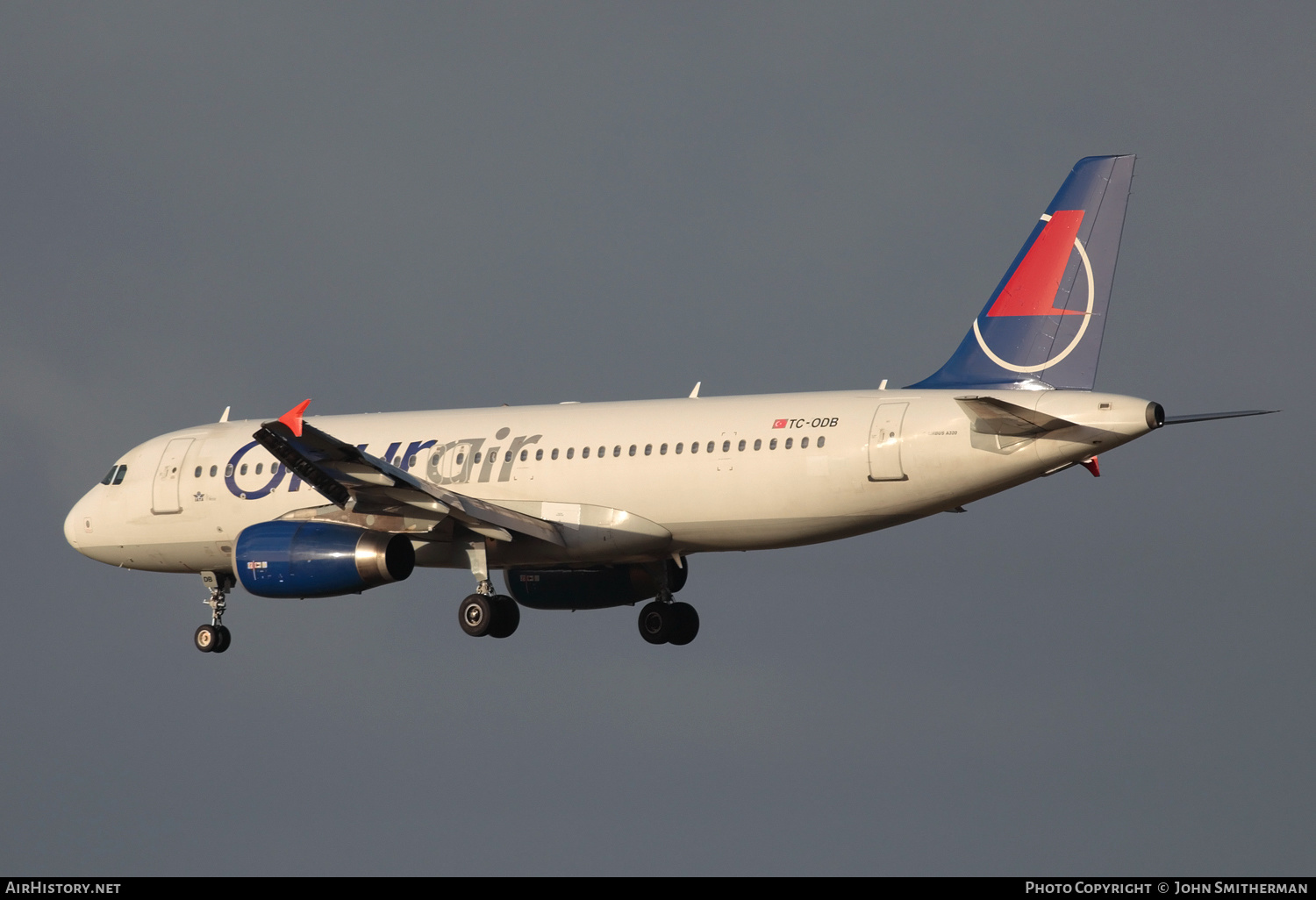 Aircraft Photo of TC-ODB | Airbus A320-232 | Onur Air | AirHistory.net #227672