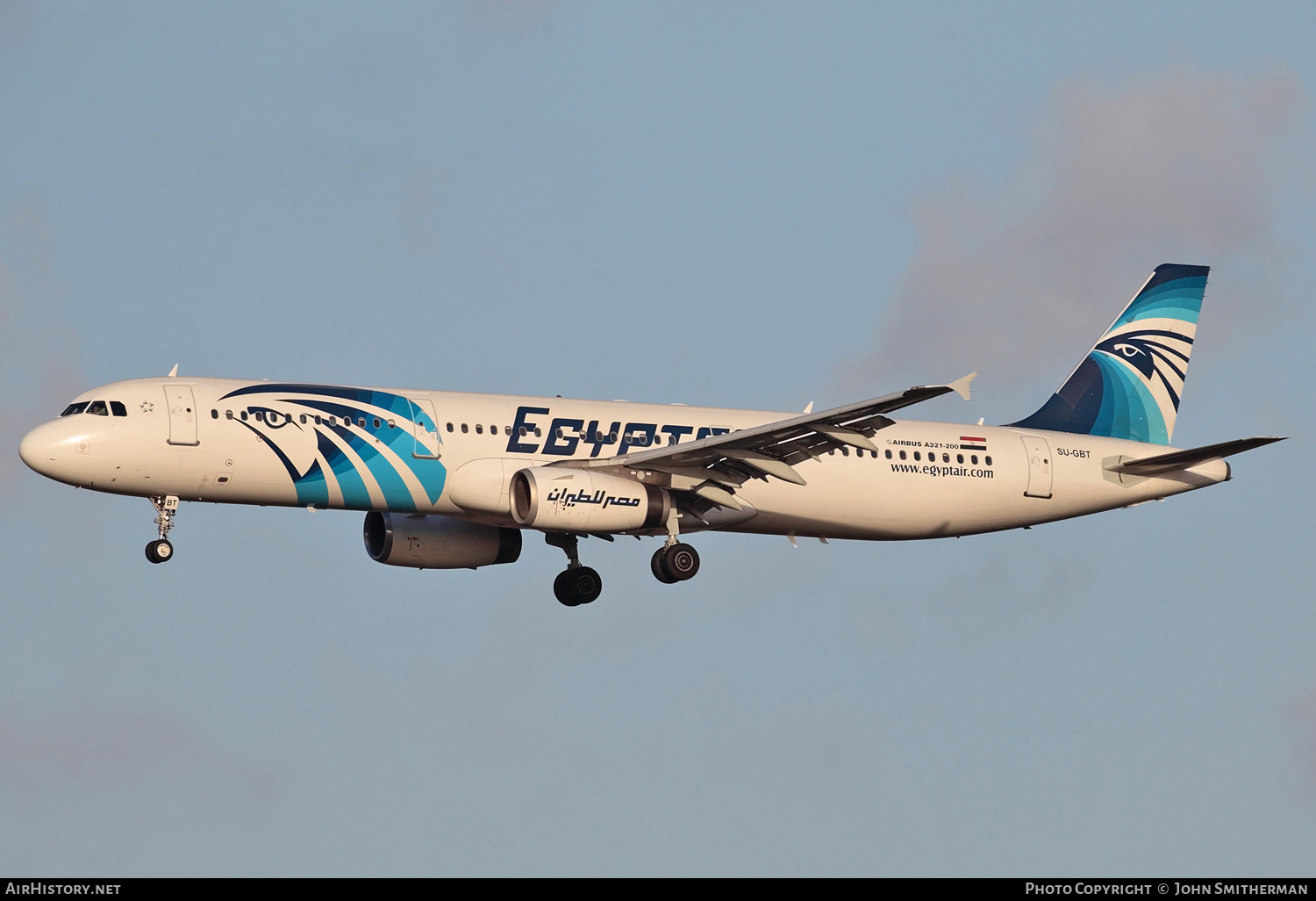 Aircraft Photo of SU-GBT | Airbus A321-131 | EgyptAir | AirHistory.net #227697