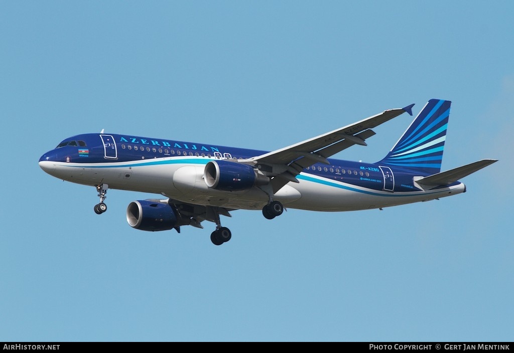 Aircraft Photo of 4K-AZ80 | Airbus A320-214 | Azerbaijan Airlines - AZAL - AHY | AirHistory.net #227714