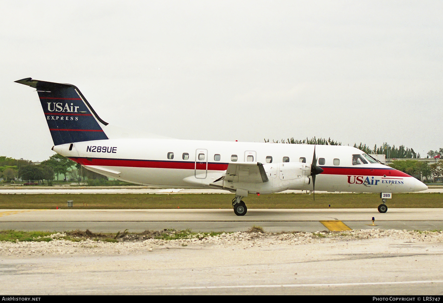 Aircraft Photo of N289UE | Embraer EMB-120RT Brasilia | USAir Express | AirHistory.net #227718