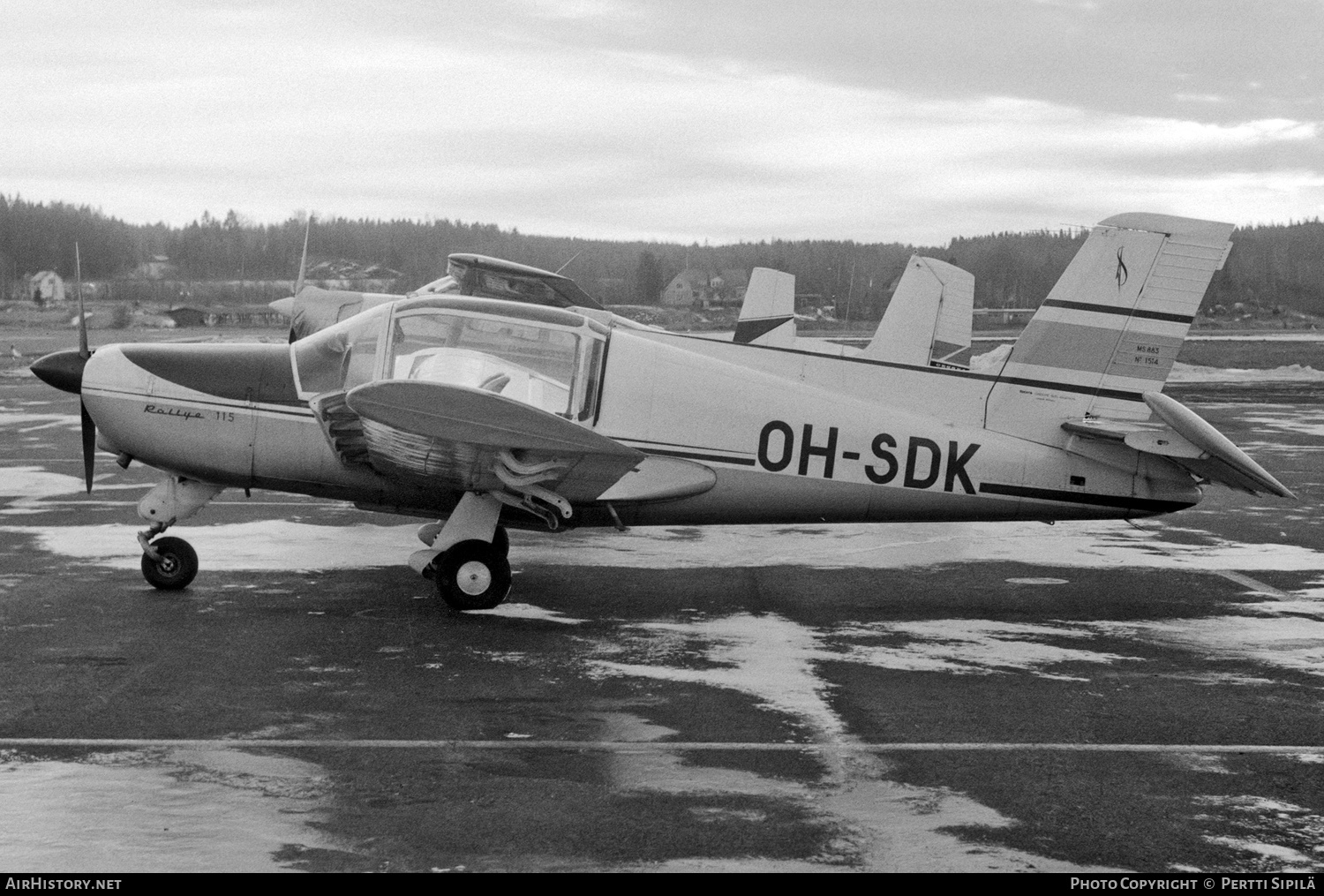 Aircraft Photo of OH-SDK | Socata MS-883 Rallye 115 | AirHistory.net #228020