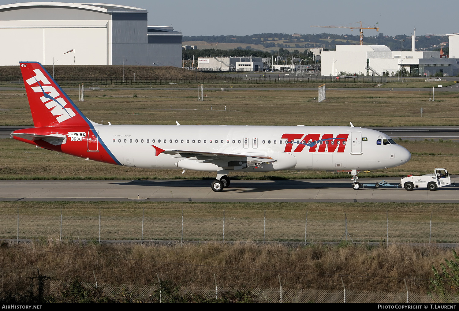 Aircraft Photo of F-WWBQ | Airbus A320-214 | TAM Linhas Aéreas | AirHistory.net #228092