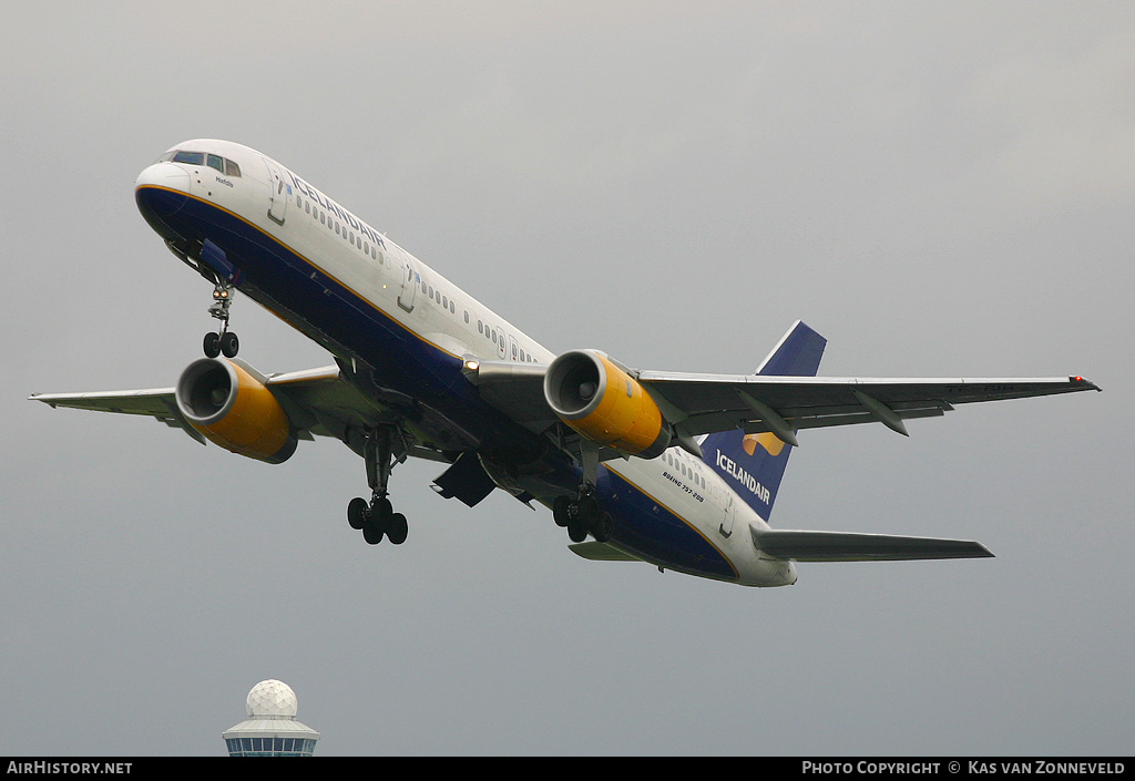 Aircraft Photo of TF-FIH | Boeing 757-208 | Icelandair | AirHistory.net #228104