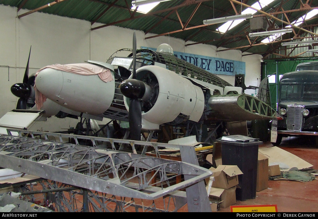 Aircraft Photo of VV901 | Avro 652A Anson T21 | UK - Air Force | AirHistory.net #228132