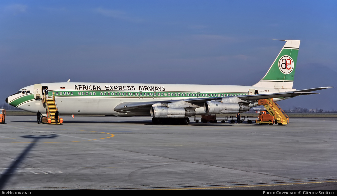 Aircraft Photo of 5Y-AXC | Boeing 707-351C | African Express Airways | AirHistory.net #228143