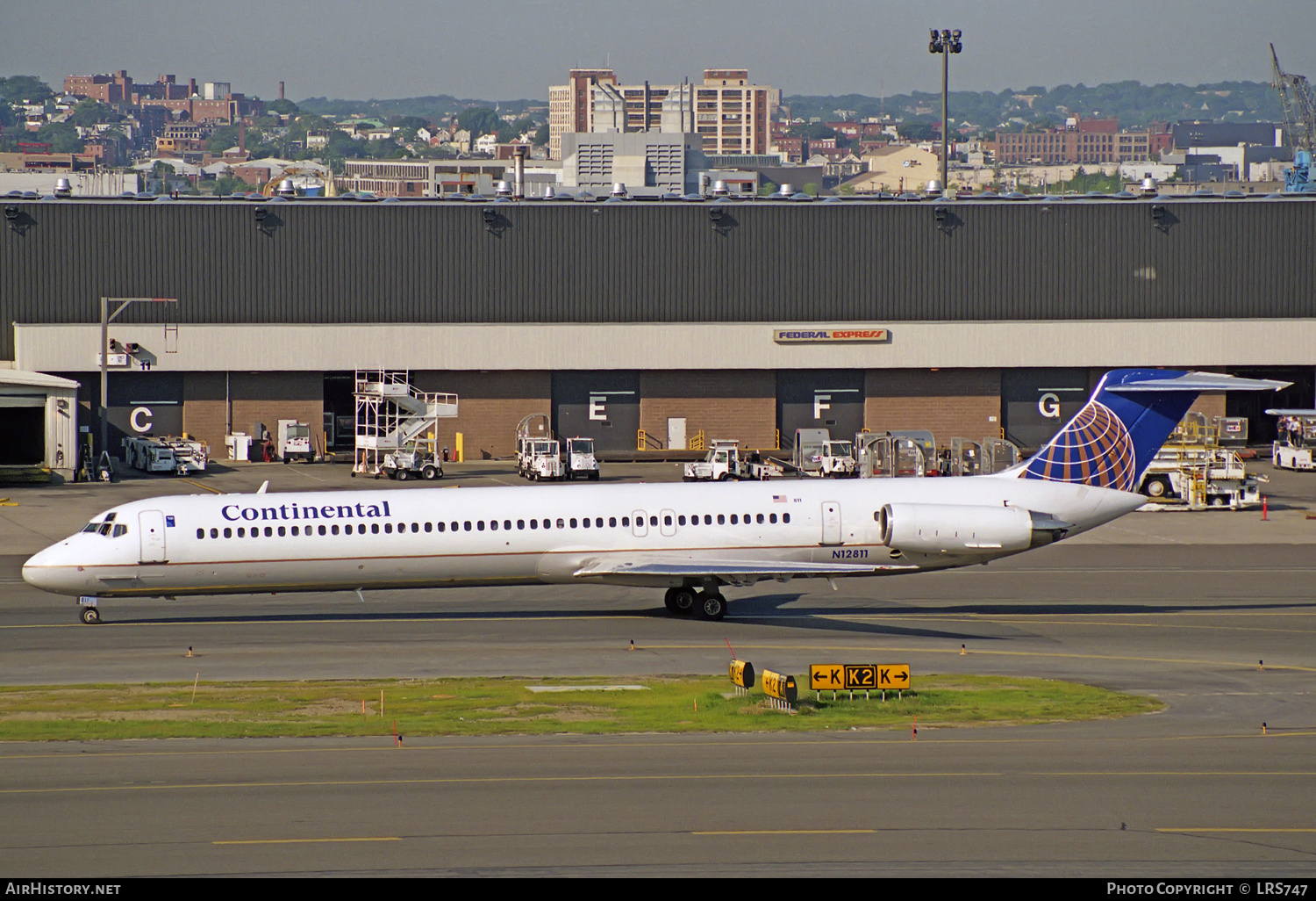 Aircraft Photo of N12811 | McDonnell Douglas MD-82 (DC-9-82) | Continental Airlines | AirHistory.net #228161