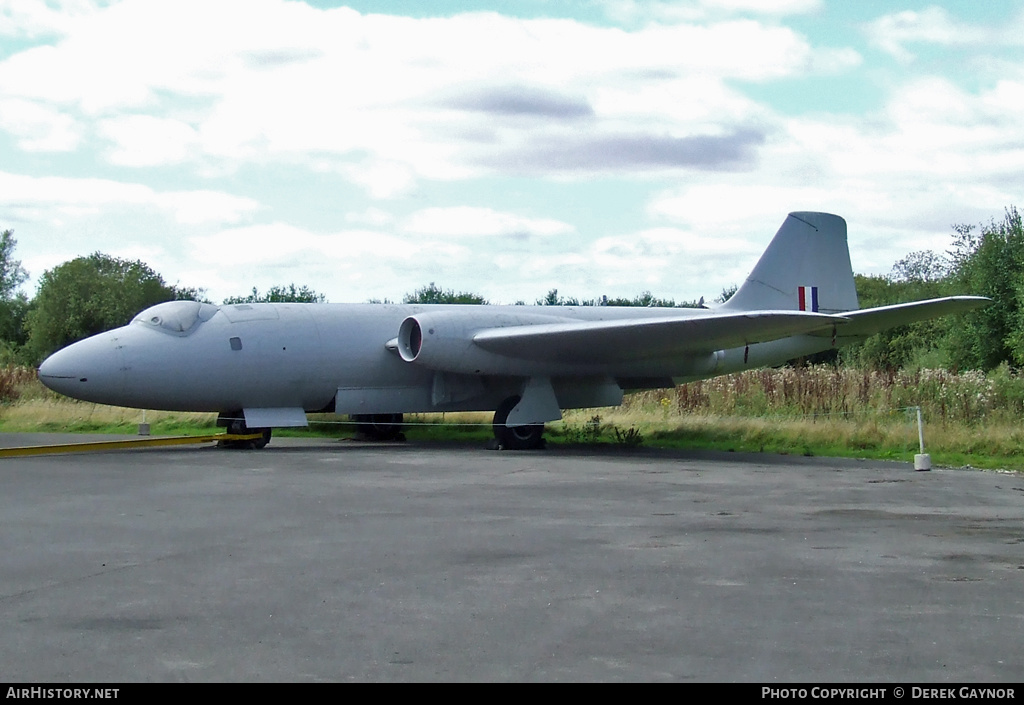 Aircraft Photo of WH846 | English Electric Canberra T4 | UK - Air Force | AirHistory.net #228264