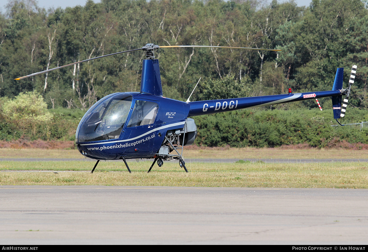 Aircraft Photo of G-DOGI | Robinson R-22 Beta | Phoenix Helicopters | AirHistory.net #228292