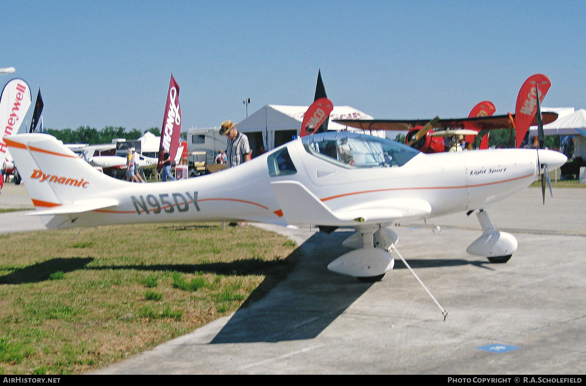 Aircraft Photo of N95DY | Aerospool WT-9 Dynamic | AirHistory.net #228323