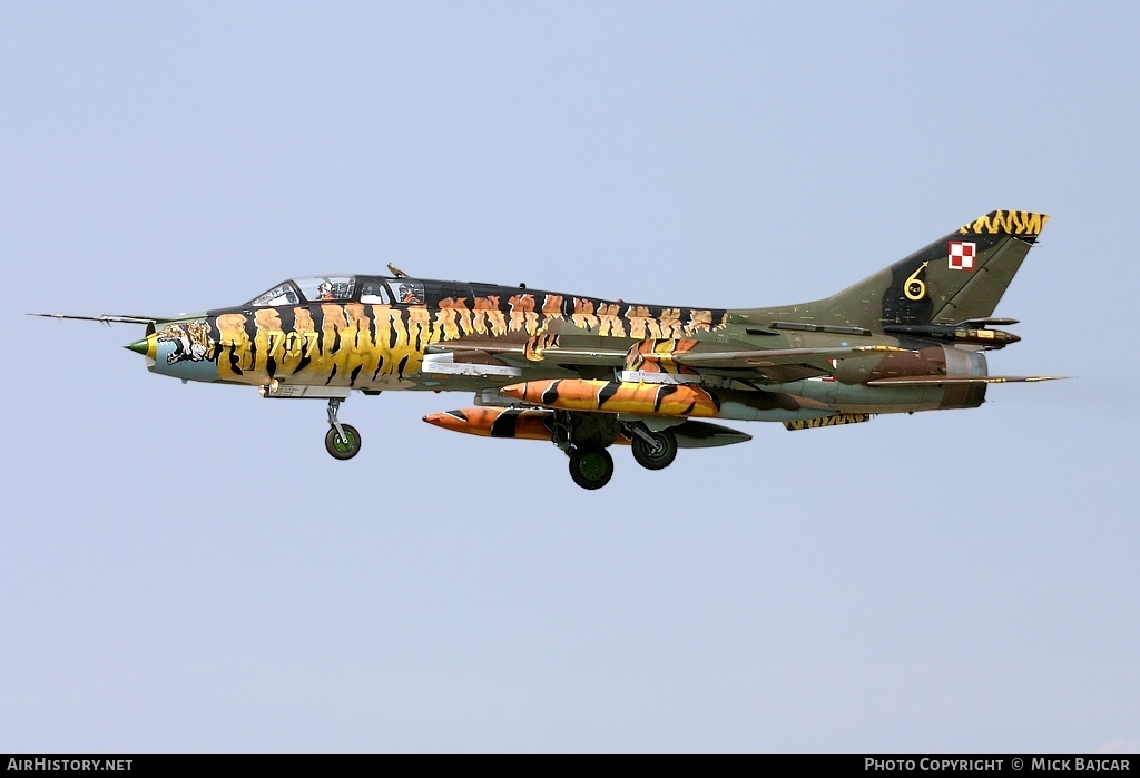 Aircraft Photo of 707 | Sukhoi Su-22UM3K | Poland - Air Force | AirHistory.net #228419