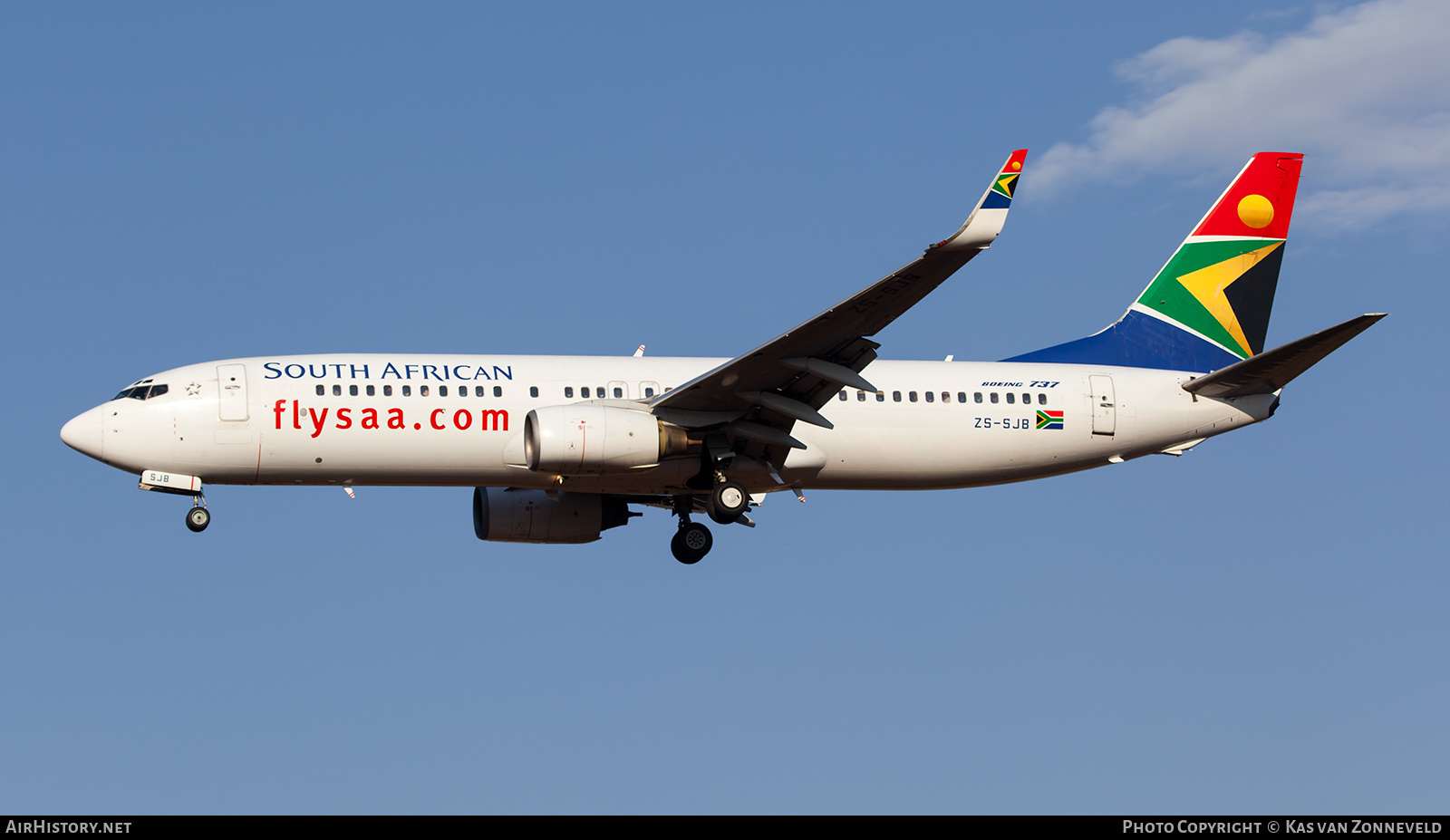 Aircraft Photo of ZS-SJB | Boeing 737-8S3 | South African Airways | AirHistory.net #228539