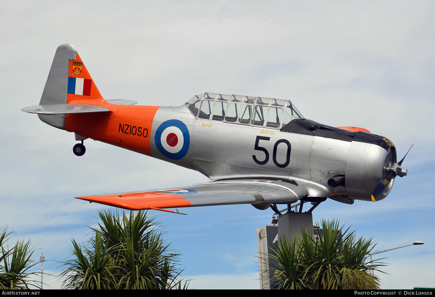 Aircraft Photo of NZ1050 | North American AT-6C Harvard IIA | New Zealand - Air Force | AirHistory.net #228623