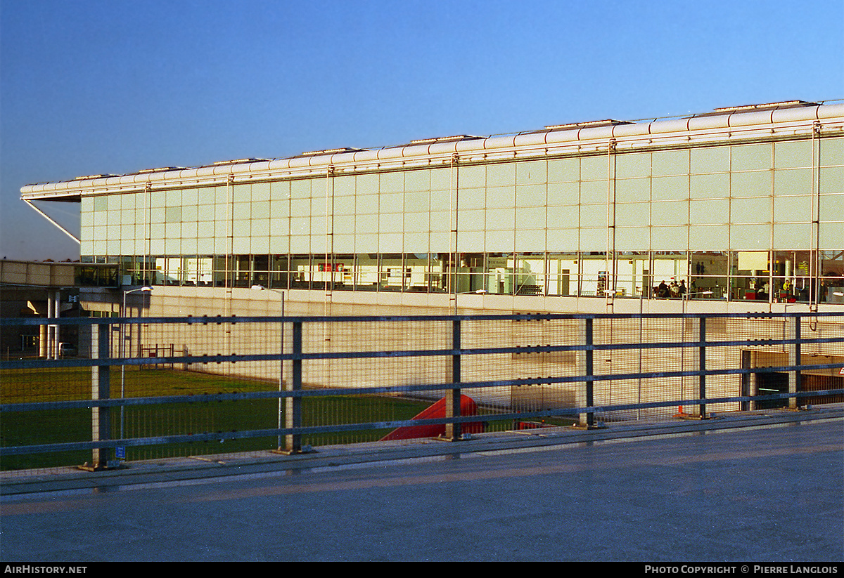 Airport photo of London - Stansted (EGSS / STN) in England, United Kingdom | AirHistory.net #228641