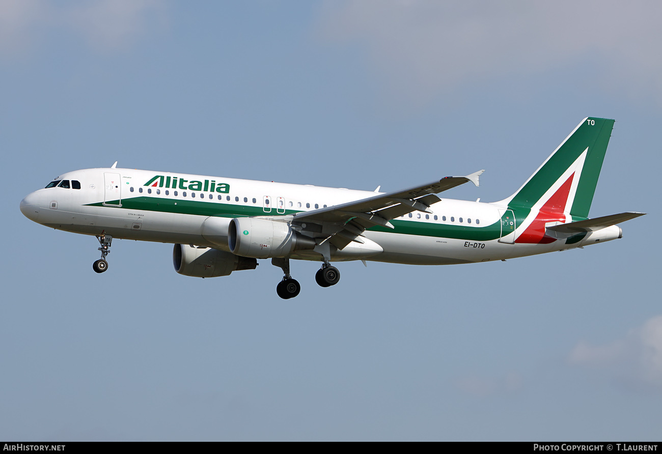 Aircraft Photo of EI-DTO | Airbus A320-216 | Alitalia | AirHistory.net #228654