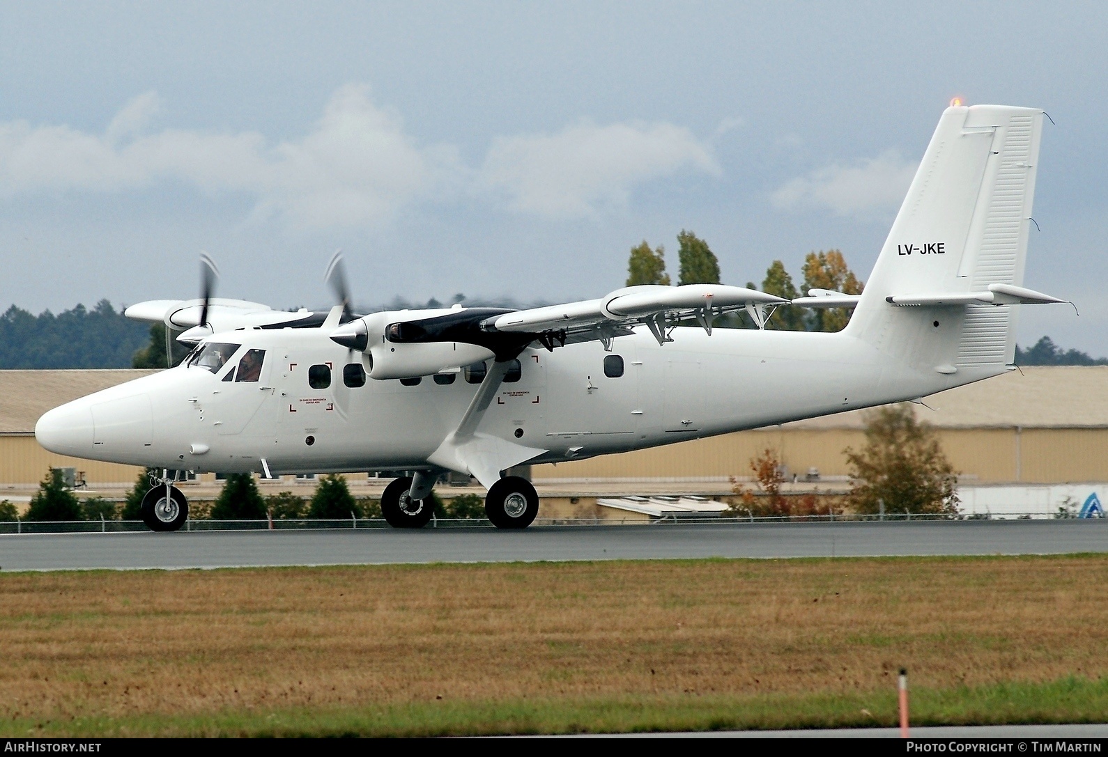 Aircraft Photo of LV-JKE | Viking DHC-6-400 Twin Otter | AirHistory.net #228741