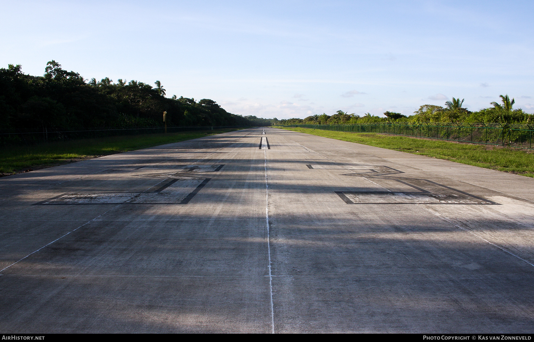 Airport photo of Barra de Tortuguero (MRBT / TTQ) in Costa Rica | AirHistory.net #228810