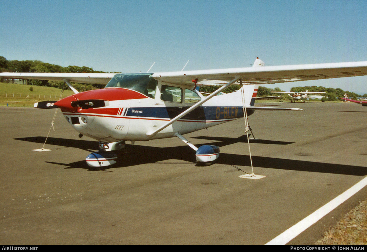 Aircraft Photo of G-BLEW | Reims F182Q Skylane | AirHistory.net #228829