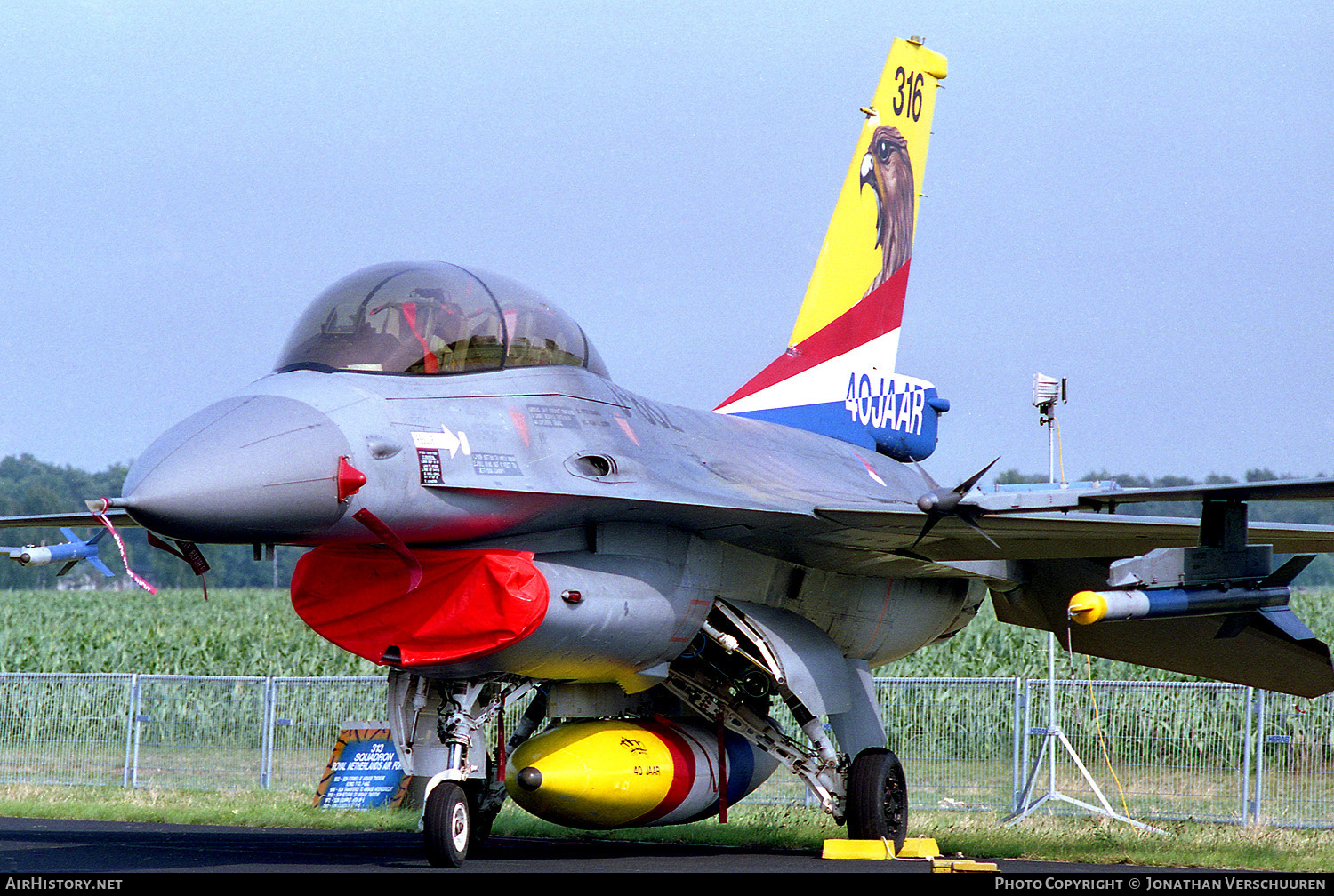 Aircraft Photo of J-882 | General Dynamics F-16B Fighting Falcon | Netherlands - Air Force | AirHistory.net #228871
