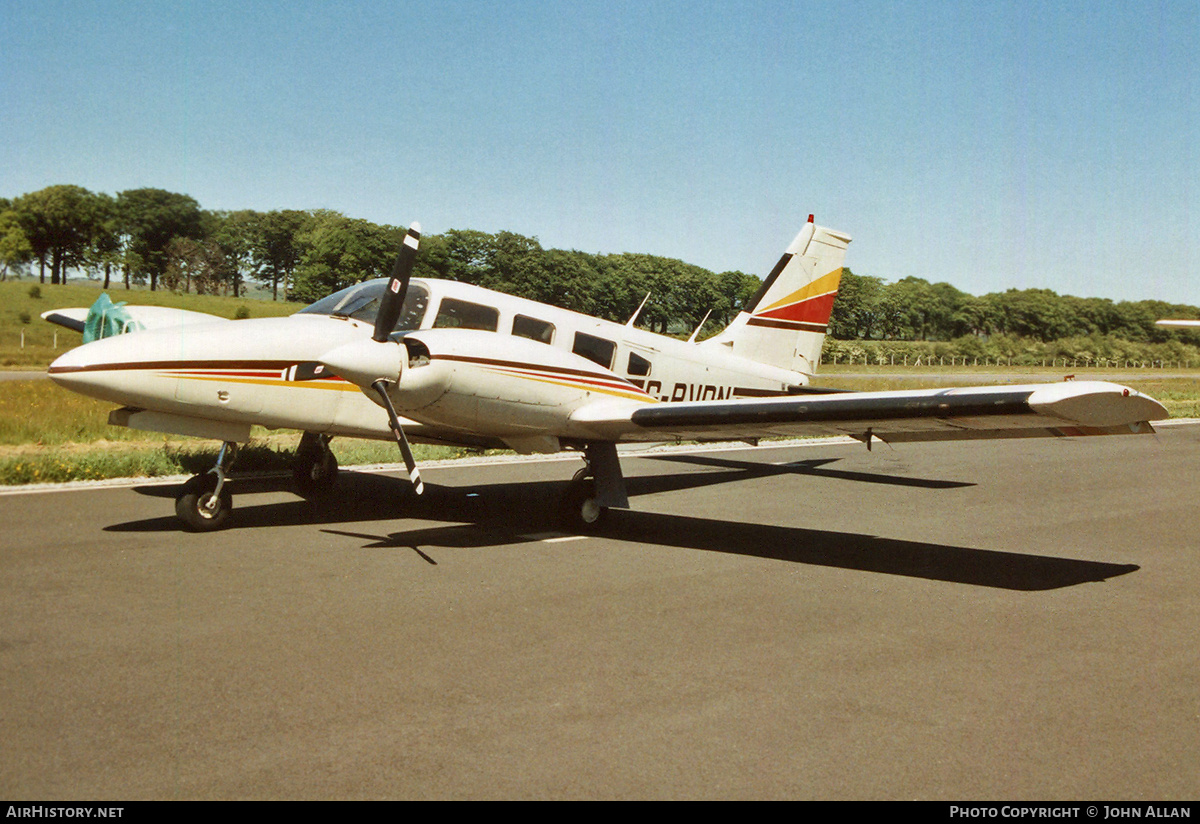 Aircraft Photo of G-BVDN | Piper PA-34-220T Seneca III | AirHistory.net #228913