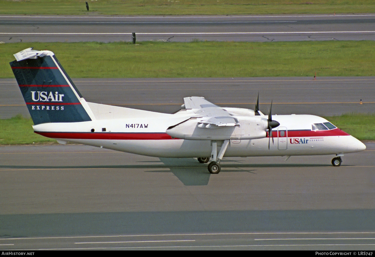 Aircraft Photo of N417AW | De Havilland Canada DHC-8-102A Dash 8 | USAir Express | AirHistory.net #228956