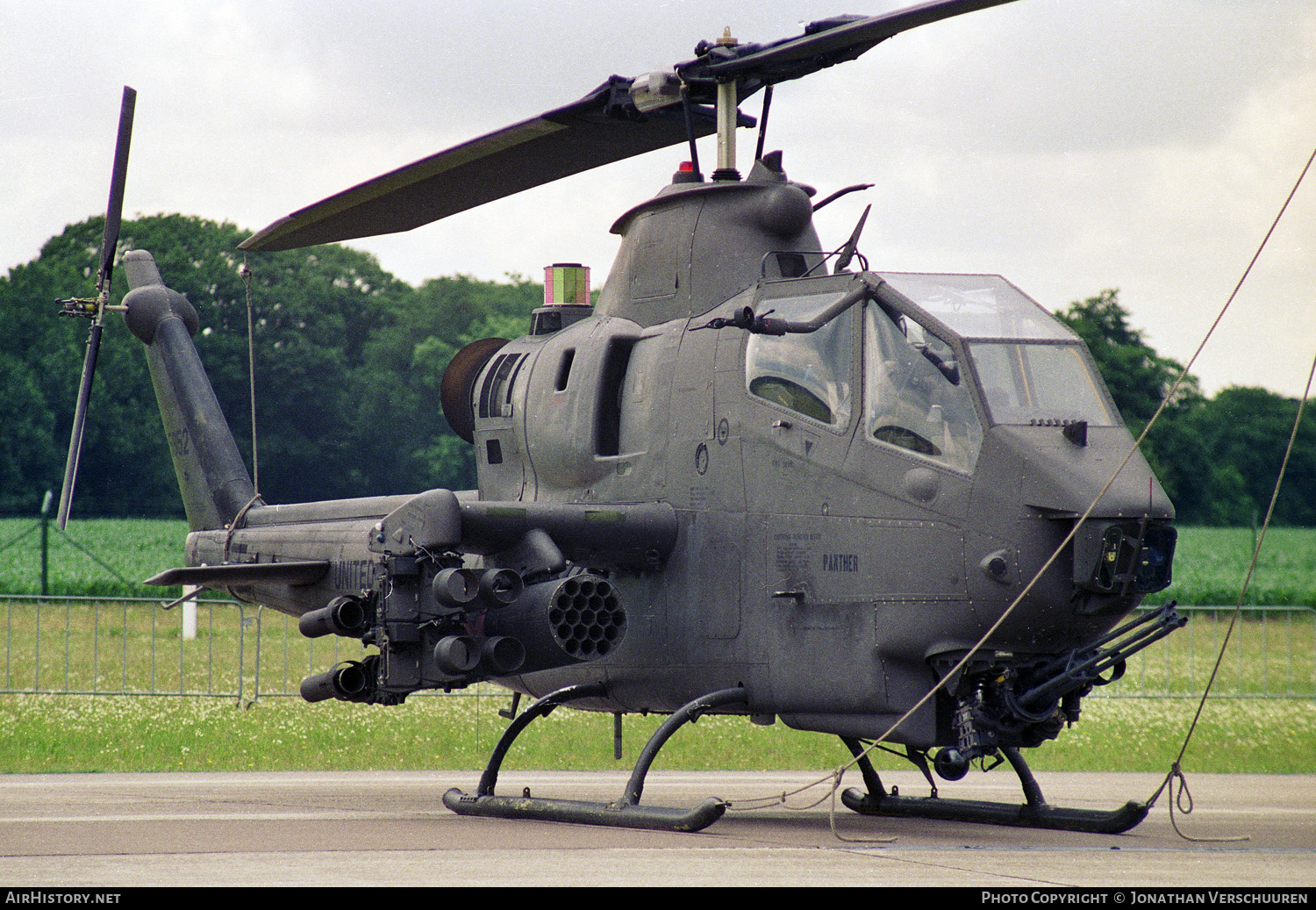 Aircraft Photo of 70-15952 / 15952 | Bell AH-1F Cobra (209) | USA - Army | AirHistory.net #229019