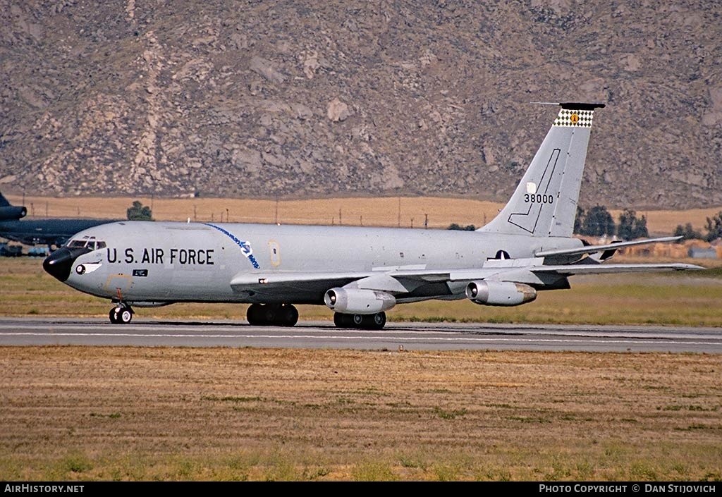 Aircraft Photo of 63-8000 / 38000 | Boeing KC-135A Stratotanker | USA - Air Force | AirHistory.net #229066