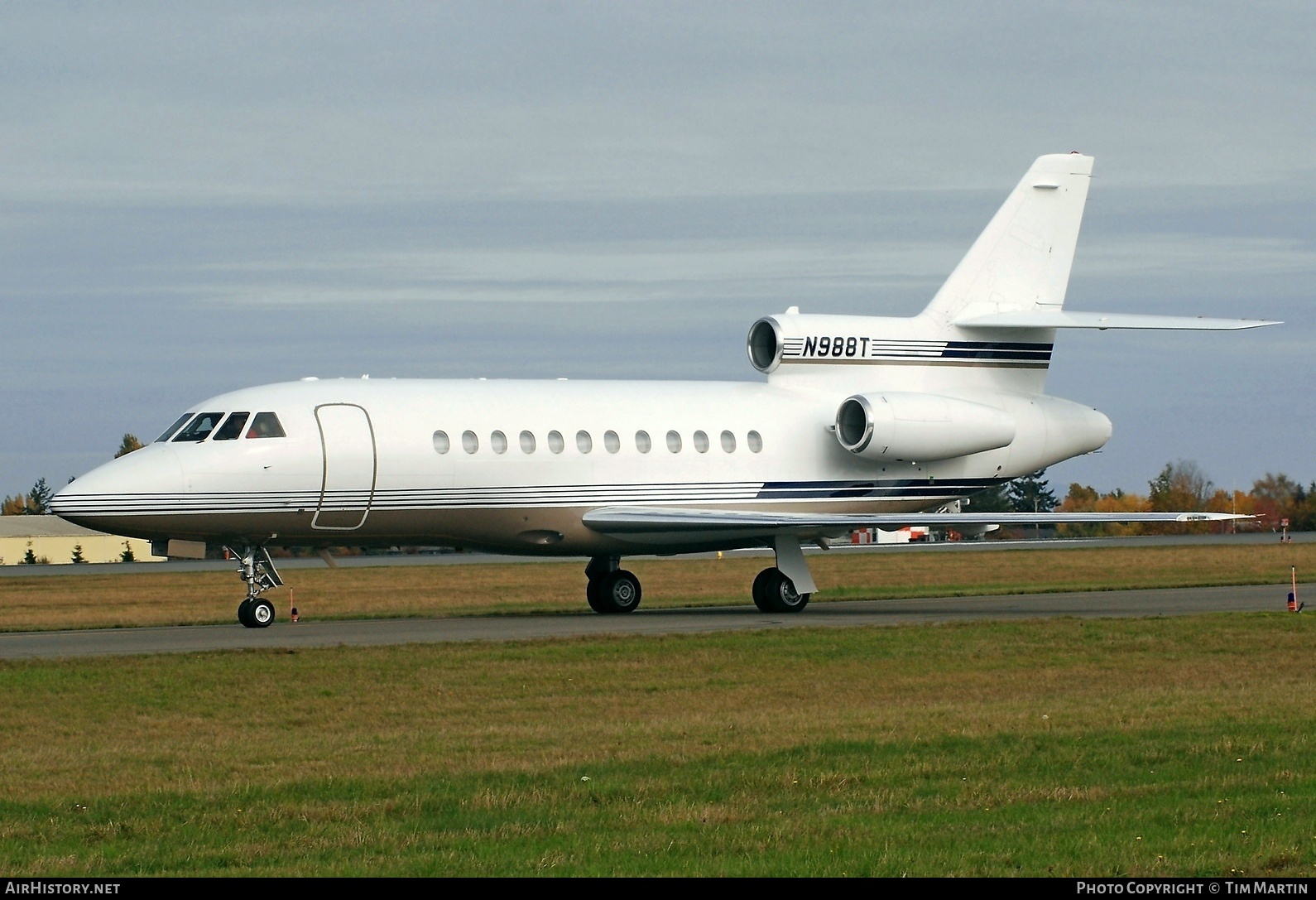 Aircraft Photo of N988T | Dassault Falcon 900 | AirHistory.net #229126