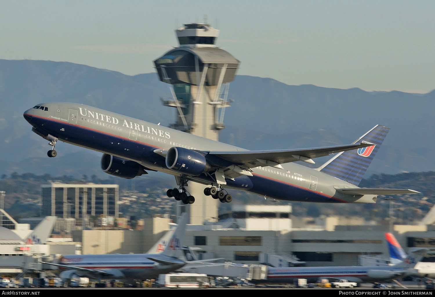 Aircraft Photo of N779UA | Boeing 777-222 | United Airlines | AirHistory.net #229144