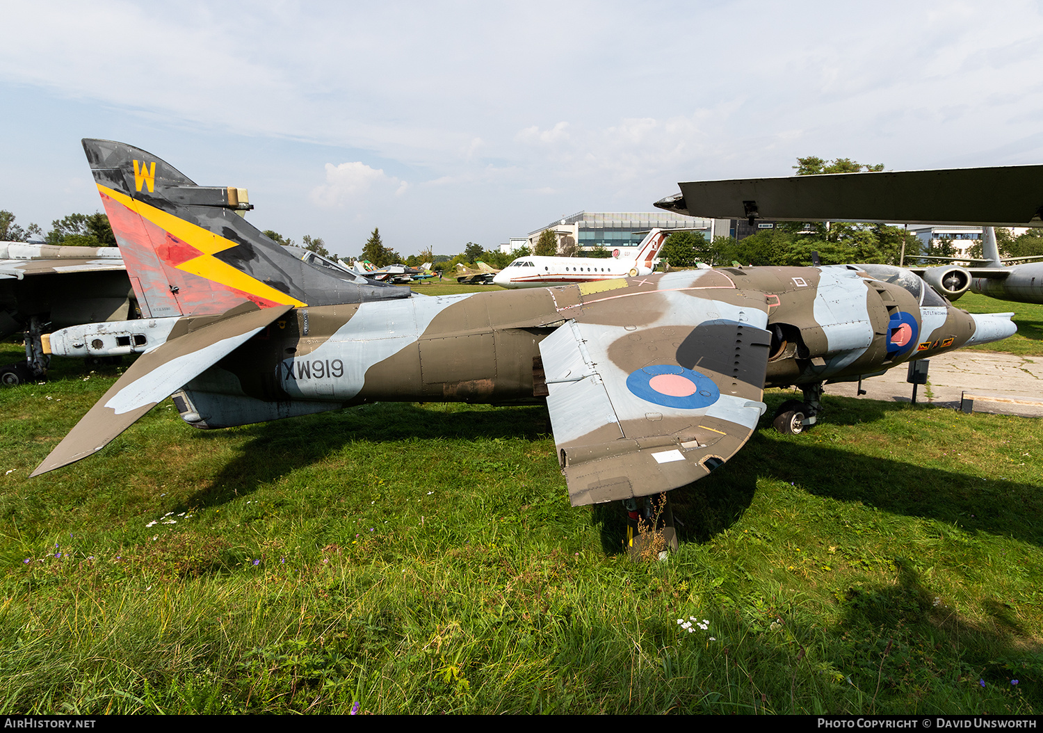 Aircraft Photo of XW919 | Hawker Siddeley Harrier GR3 | UK - Air Force | AirHistory.net #229181