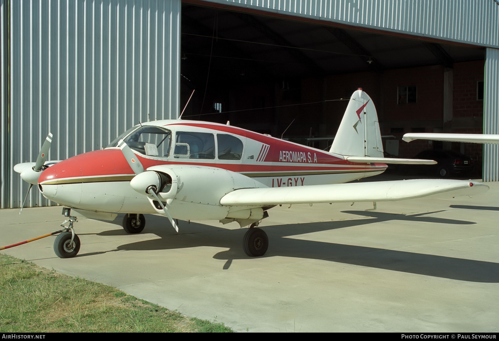 Aircraft Photo of LV-GYY | Piper PA-23-160 Apache F | Aeromapa | AirHistory.net #229273