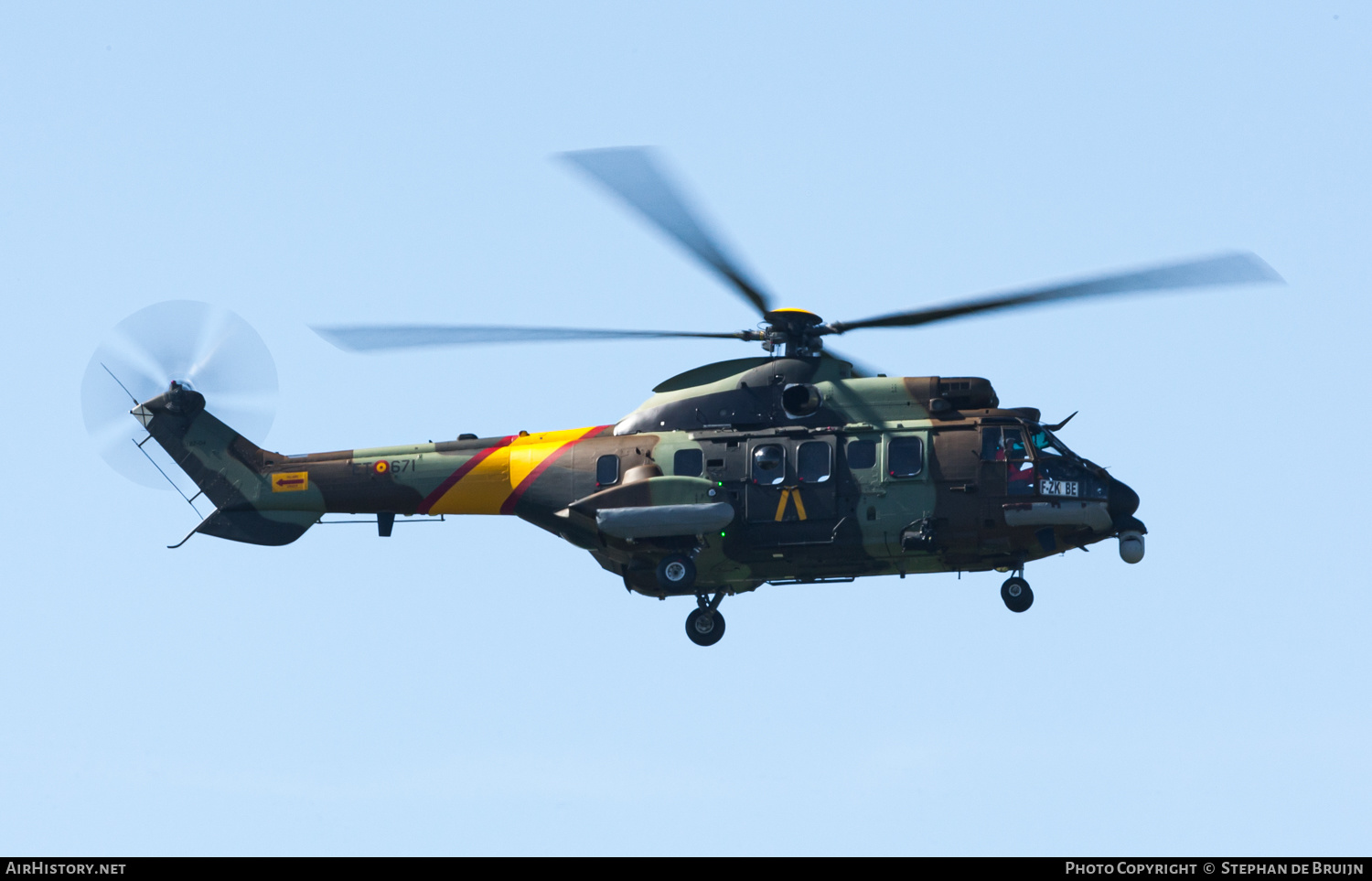Aircraft Photo of HT.27-04 / F-ZKBE | Eurocopter AS-532UL Cougar | Spain - Army | AirHistory.net #229289