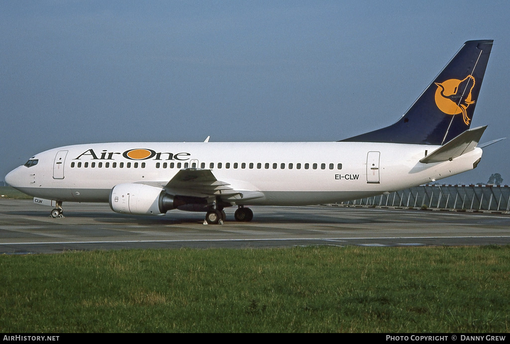 Aircraft Photo of EI-CLW | Boeing 737-3Y0 | Air One | AirHistory.net #229291