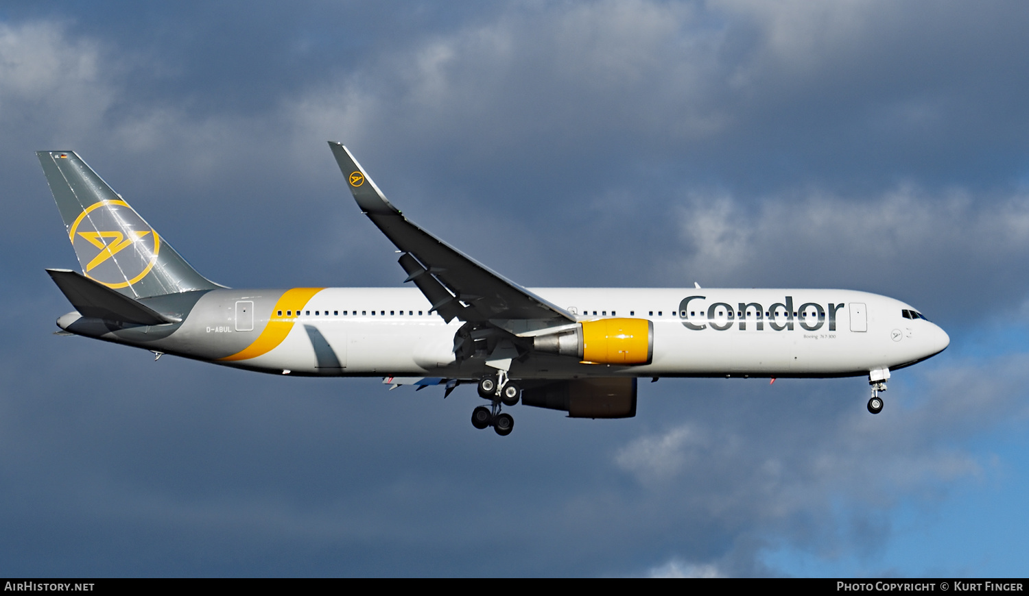 Aircraft Photo of D-ABUL | Boeing 767-31B/ER | Condor Flugdienst | AirHistory.net #229296