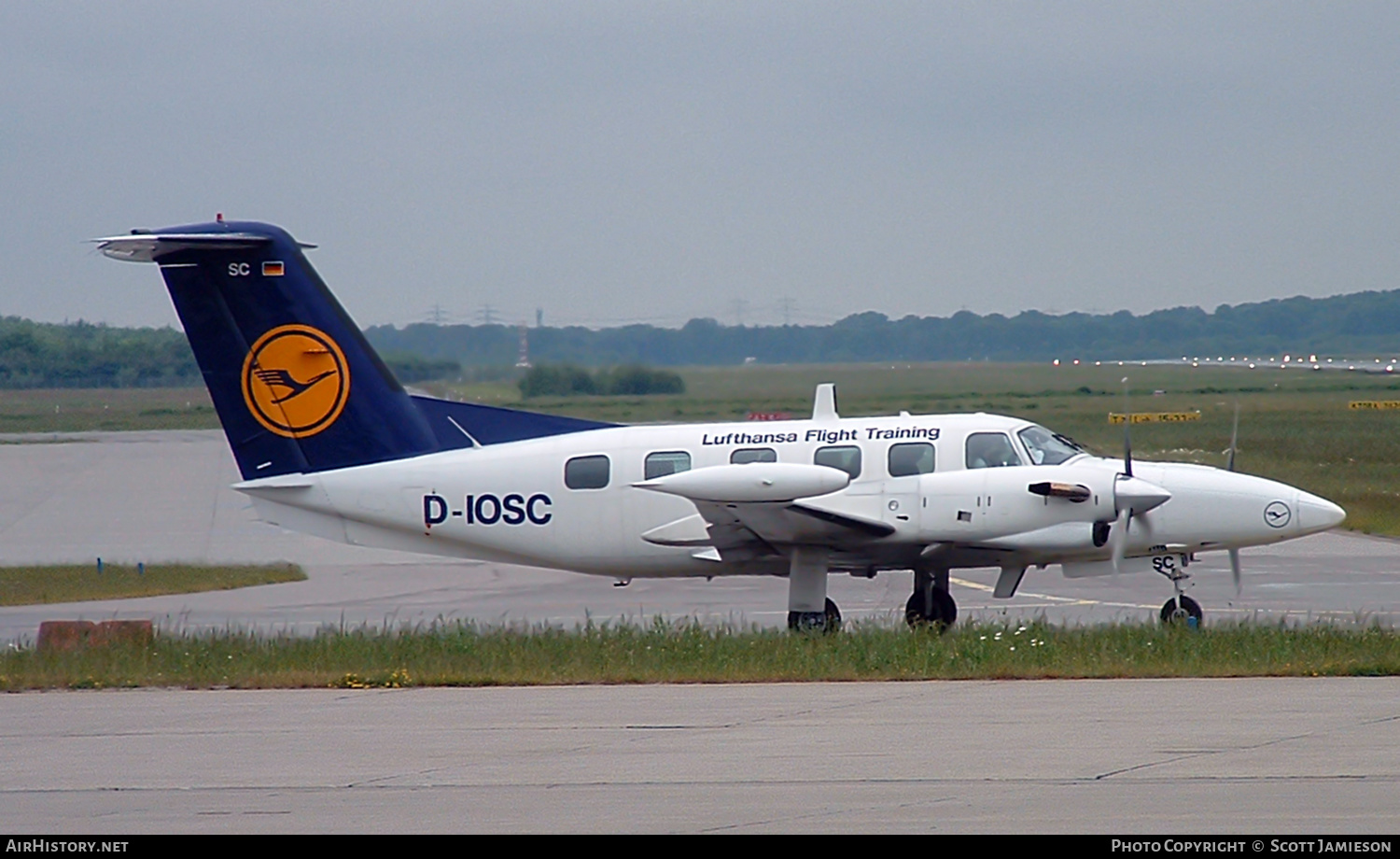 Aircraft Photo of D-IOSC | Piper PA-42-720 Cheyenne IIIA | Lufthansa Flight Training | AirHistory.net #229390