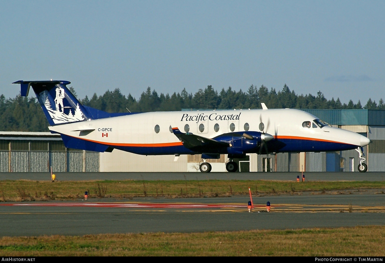 Aircraft Photo of C-GPCE | Raytheon 1900D | Pacific Coastal Airlines | AirHistory.net #229432