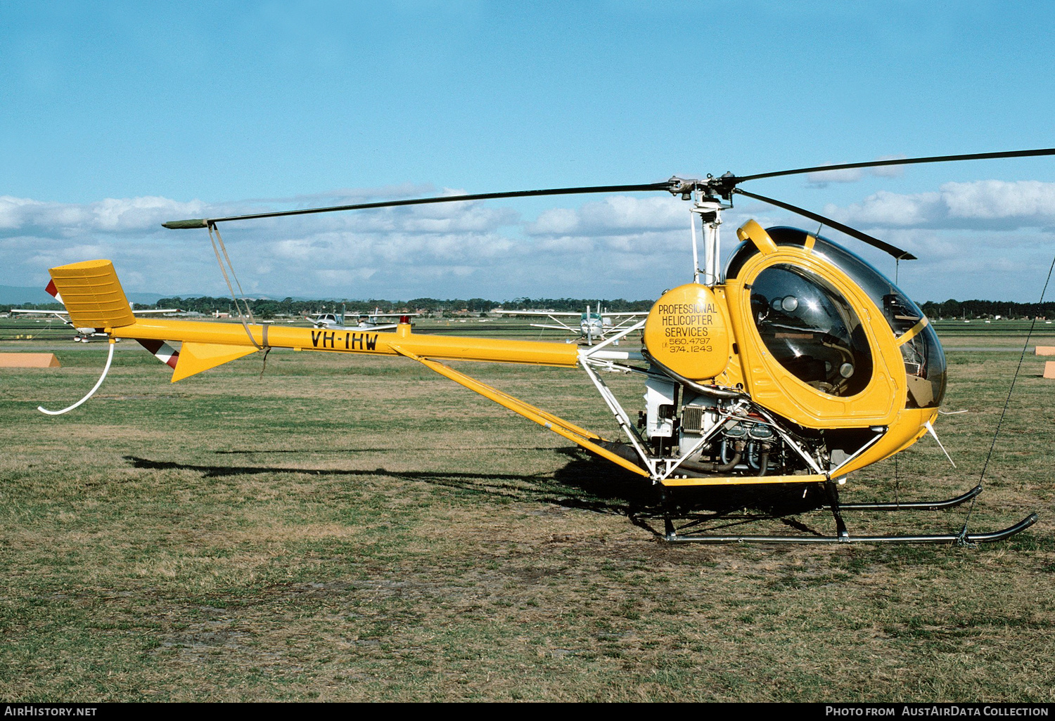 Aircraft Photo of VH-IHW | Hughes 300 (269B) | PHS - Professional Helicopter Services | AirHistory.net #229446