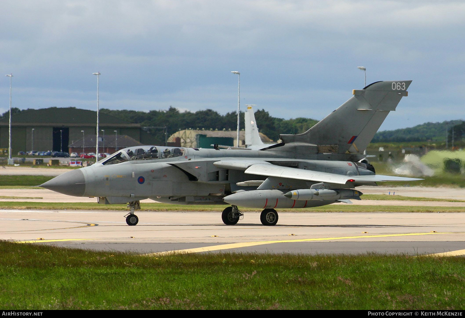 Aircraft Photo of ZA597 | Panavia Tornado GR4 | UK - Air Force | AirHistory.net #229465