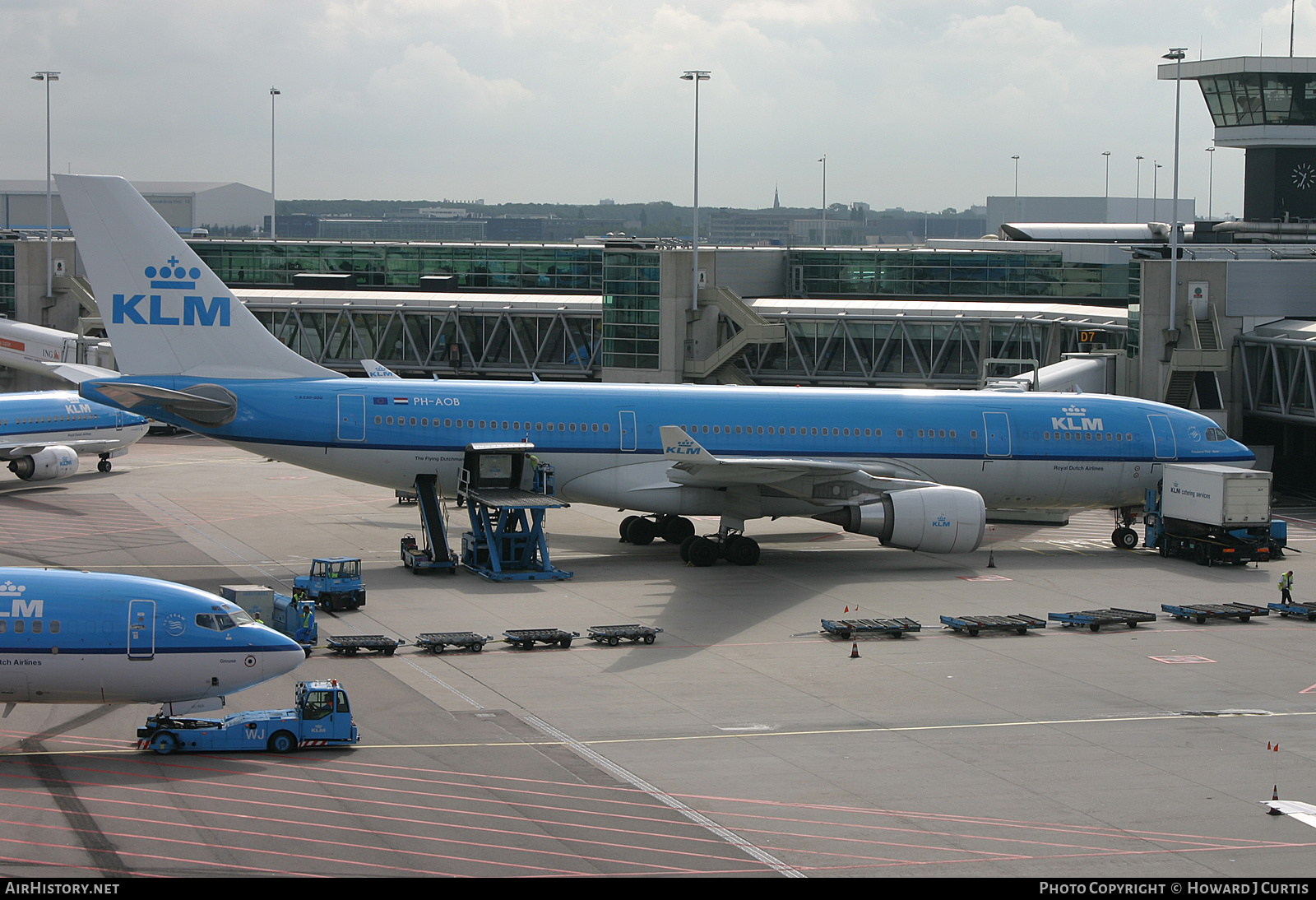 Aircraft Photo of PH-AOB | Airbus A330-203 | KLM - Royal Dutch Airlines | AirHistory.net #229485
