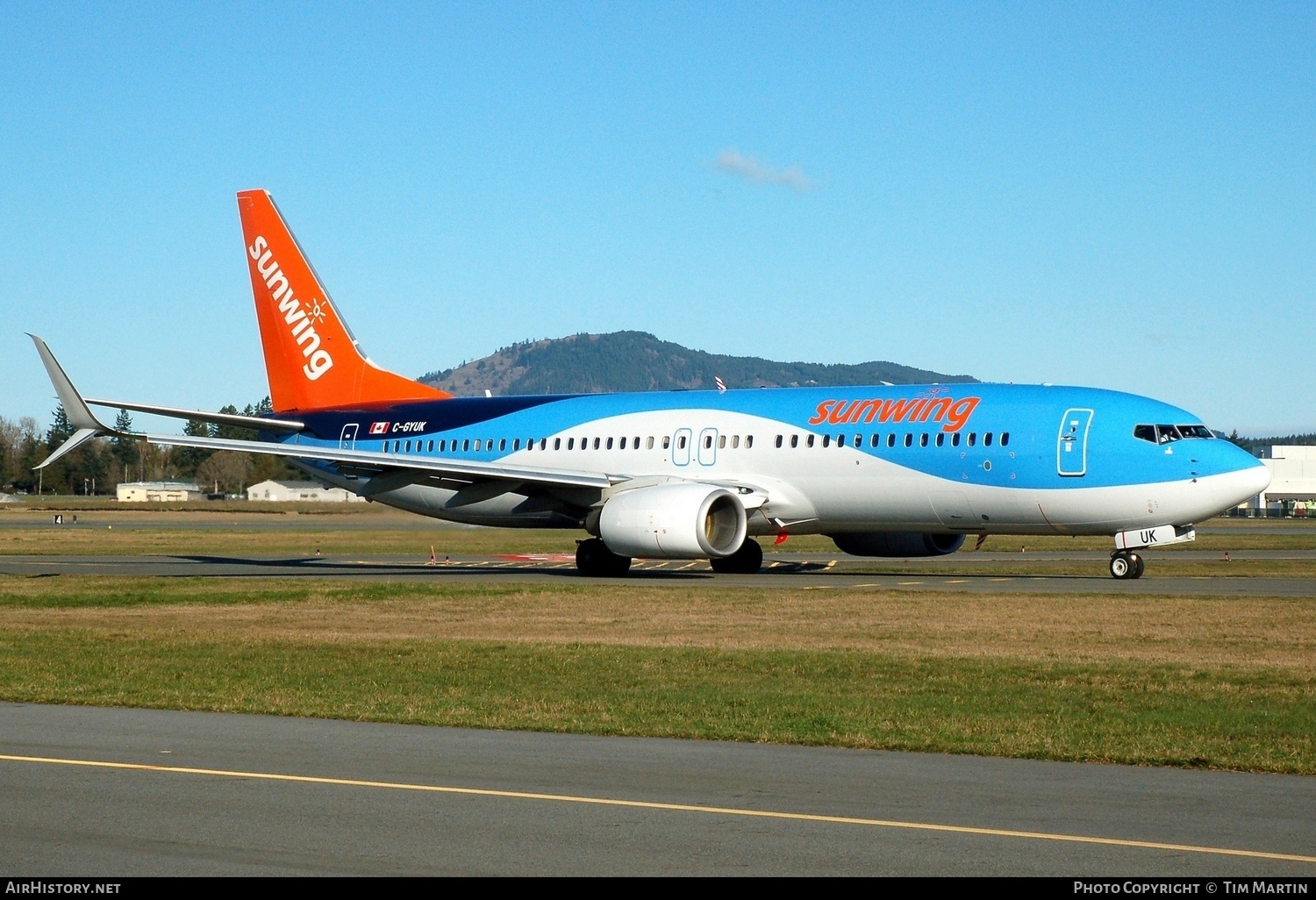 Aircraft Photo of C-GYUK | Boeing 737-8K5 | Sunwing Airlines | AirHistory.net #229590
