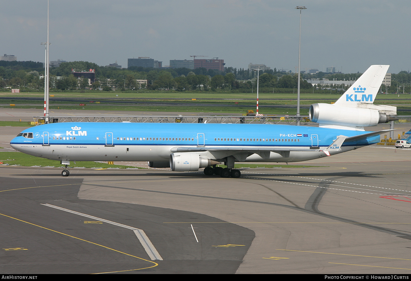 Aircraft Photo of PH-KCH | McDonnell Douglas MD-11 | KLM - Royal Dutch Airlines | AirHistory.net #229613