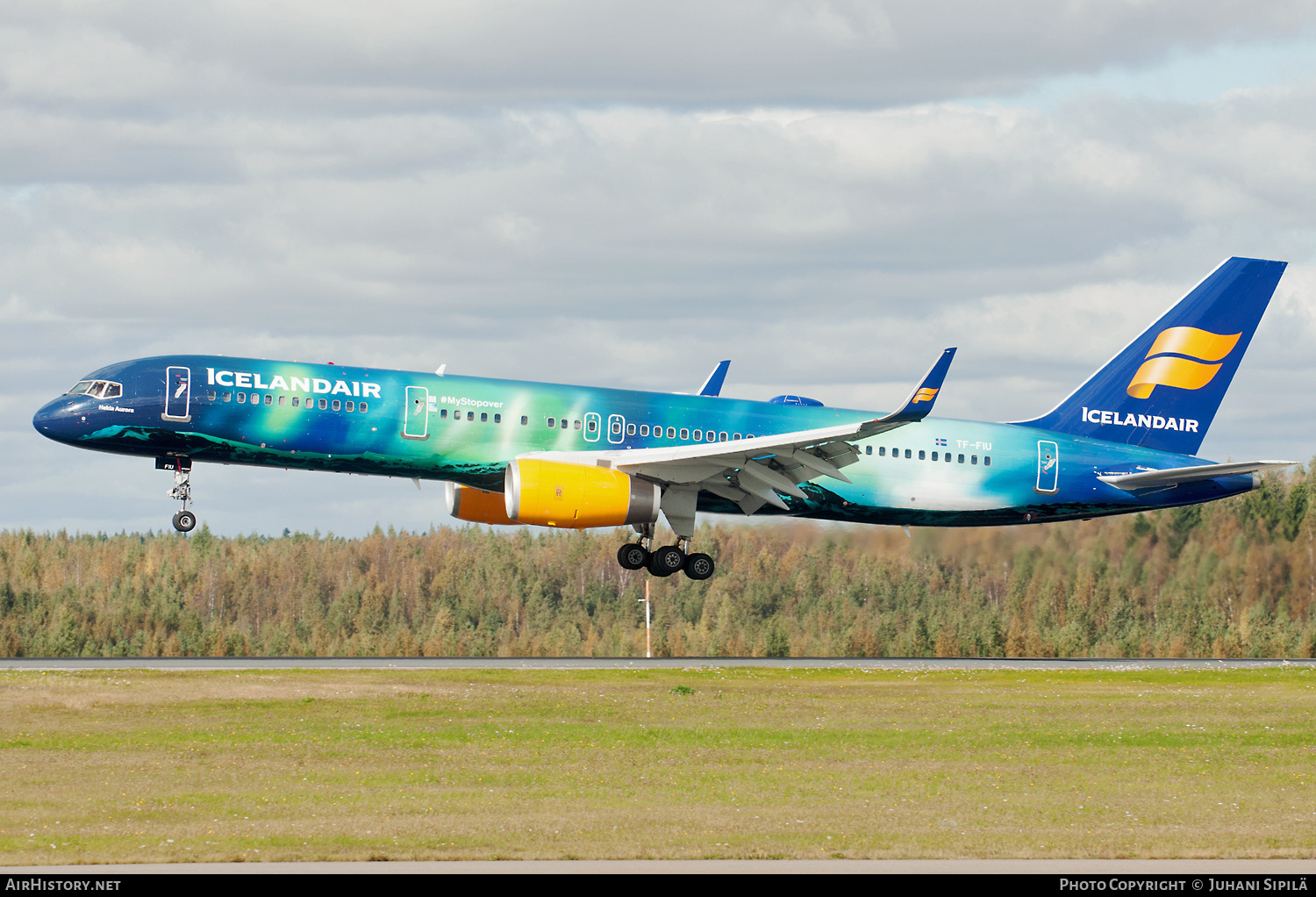 Aircraft Photo of TF-FIU | Boeing 757-256 | Icelandair | AirHistory.net #229615