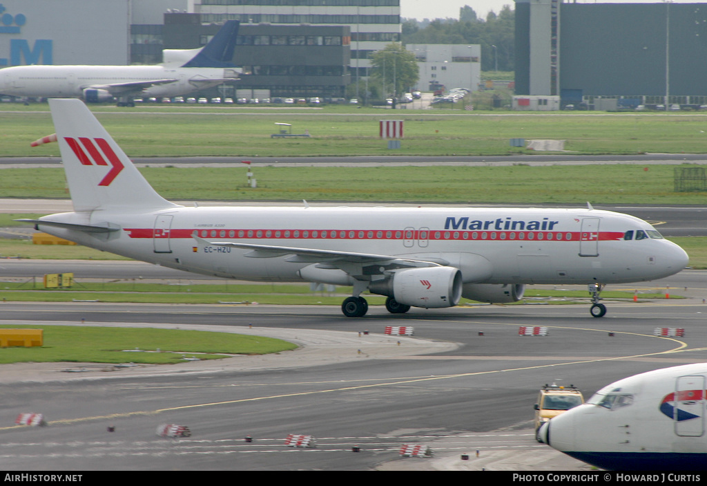 Aircraft Photo of EC-HZU | Airbus A320-214 | Martinair | AirHistory.net #229790