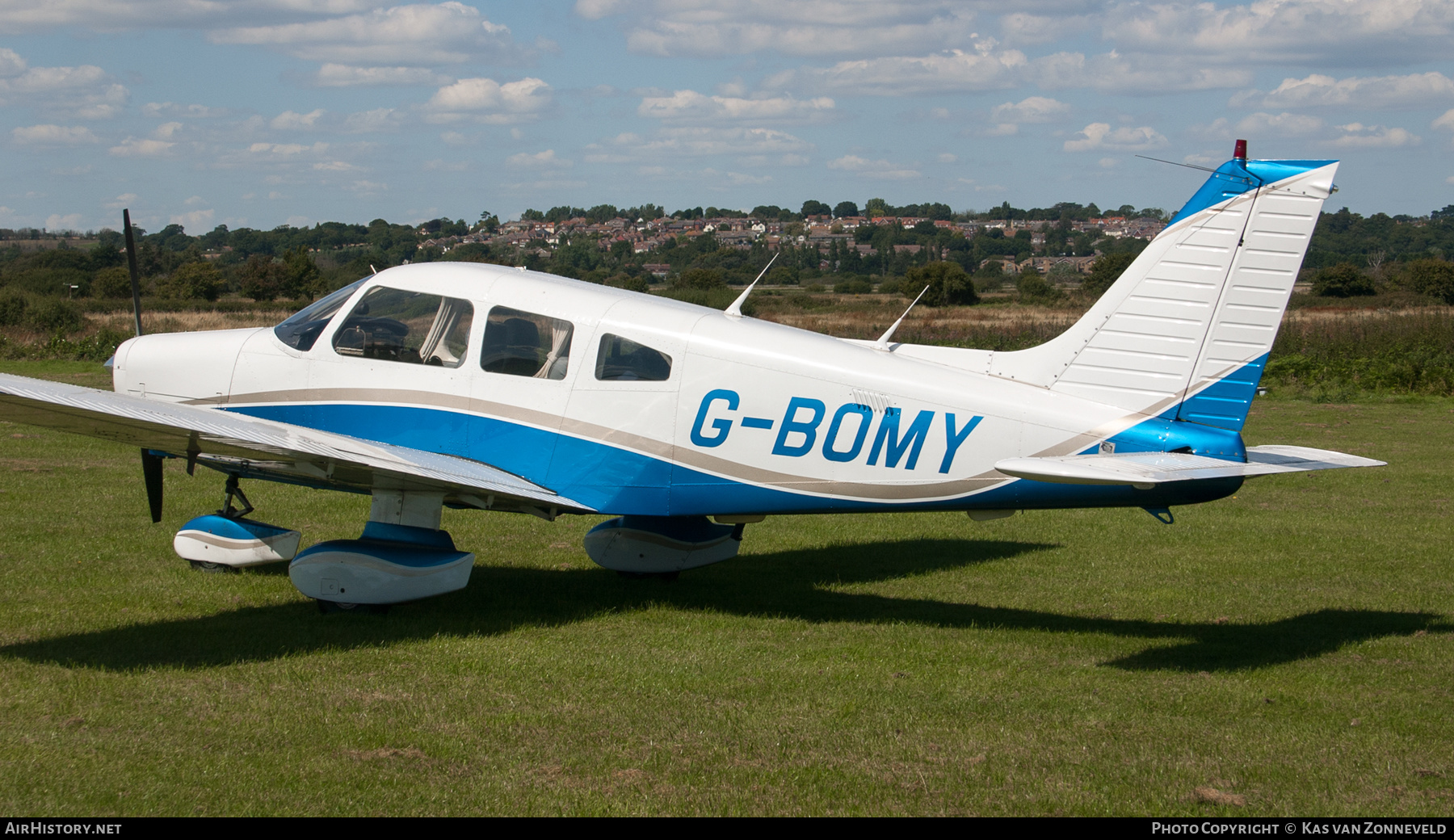 Aircraft Photo of G-BOMY | Piper PA-28-161 Warrior II | AirHistory.net #229794