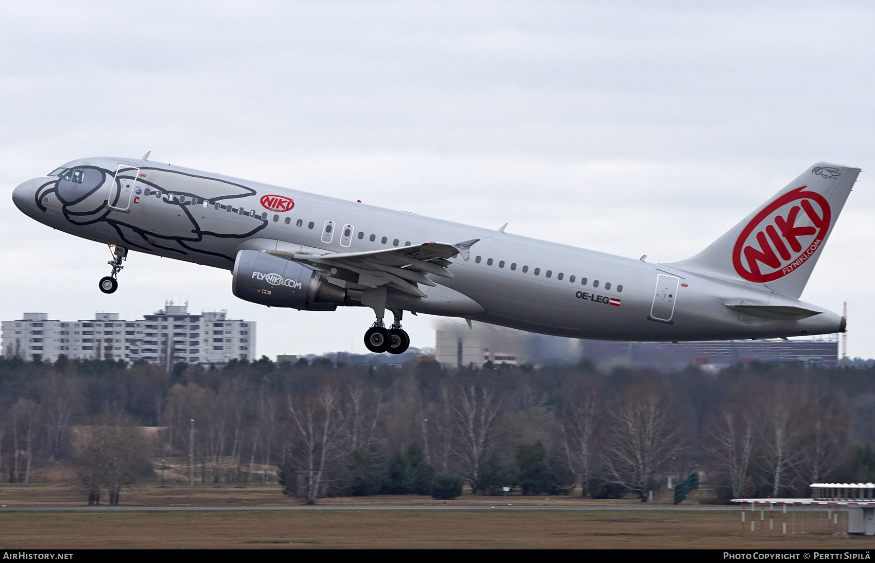 Aircraft Photo of OE-LEG | Airbus A320-214 | Niki | AirHistory.net #229847