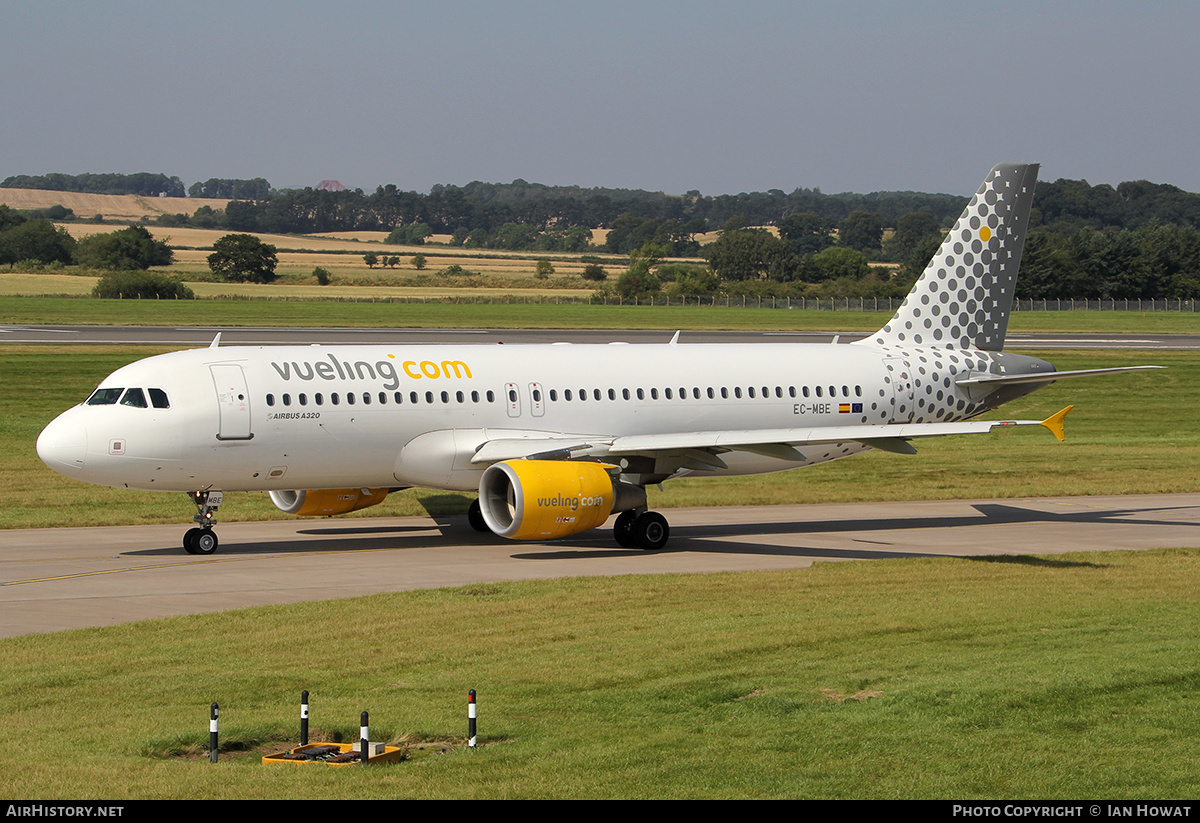 Aircraft Photo of EC-MBE | Airbus A320-214 | Vueling Airlines | AirHistory.net #229874