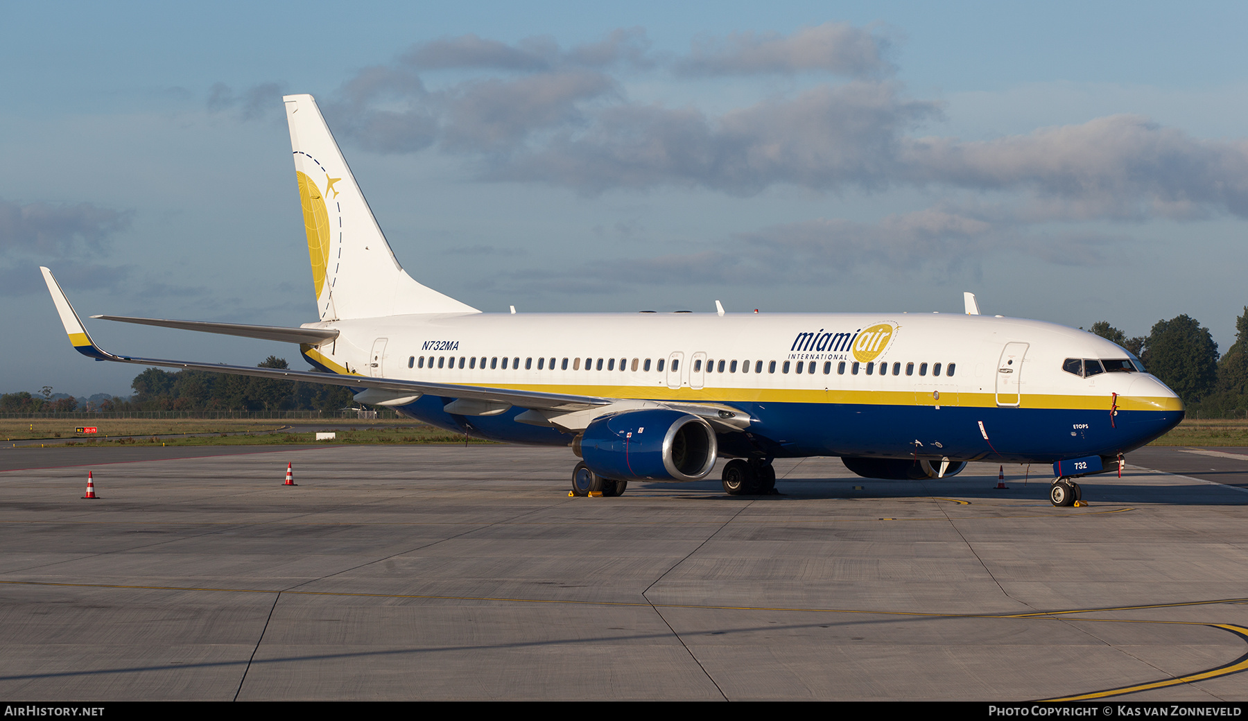 Aircraft Photo of N732MA | Boeing 737-81Q | Miami Air International | AirHistory.net #229905